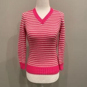 J. Crew V-neck sweater. Ivory and pink. Size XXS. EUC!